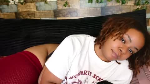 Snapshot of khayaparker chatting on 10.09.25 Khaya online show from 10.09.25