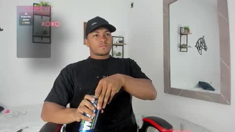 Snapshot of khen_west1 chatting on 10.20.25 khen_west1 online show from 10.20.25