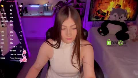 Khi.  online show from 12.12.24