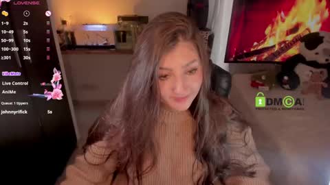 Khi.  online show from 02.28.25