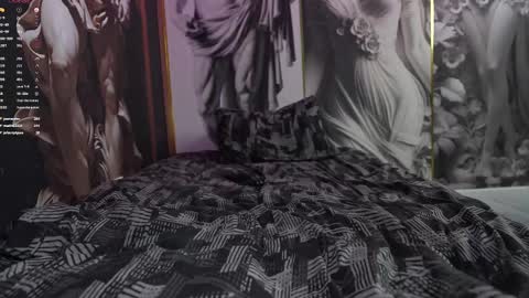 Snapshot of khokhol1999 chatting on 03.11.25 Eric online show from 03.11.25