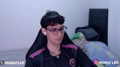 khozler_ online show from 03.14.26