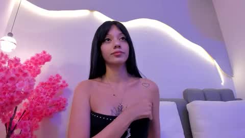 Snapshot of ki_ttyuu chatting on 02.13.26 Ellie online show from 02.13.26