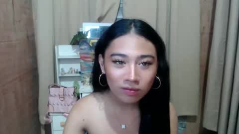 Kiana online show from 09.17.25