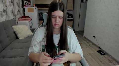 kianna_dior_ online show from 12.01.25