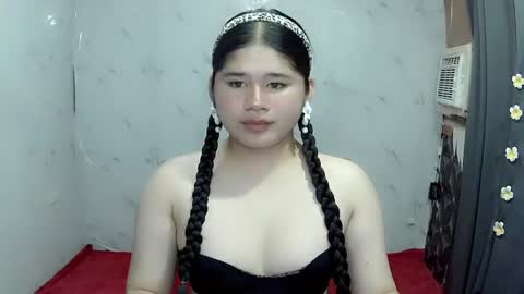 Your SweetGirl Ts online show from 02.05.25