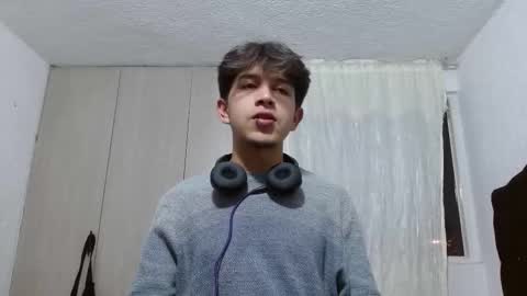 Adrian  Chlloe online show from 09.11.25