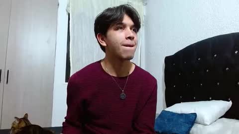 Adrian  Chlloe online show from 09.26.25