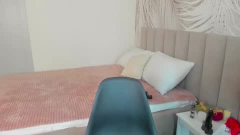 Kiara online show from 11.04.25