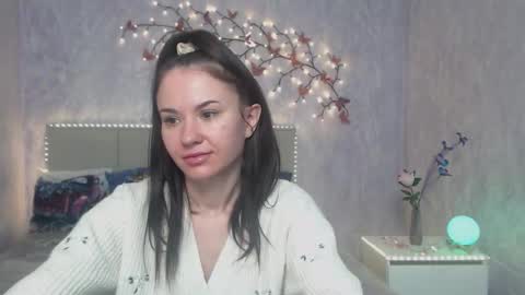 Snapshot of kiaracriegs chatting on 03.02.26 Kara online show from 03.02.26