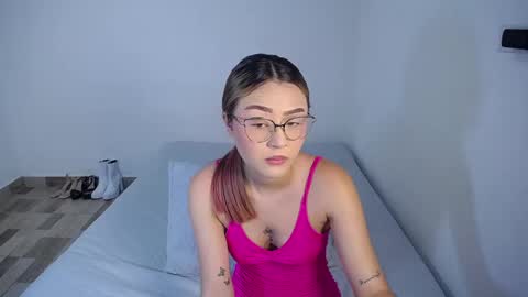 kiaraolivera online show from 02.05.26