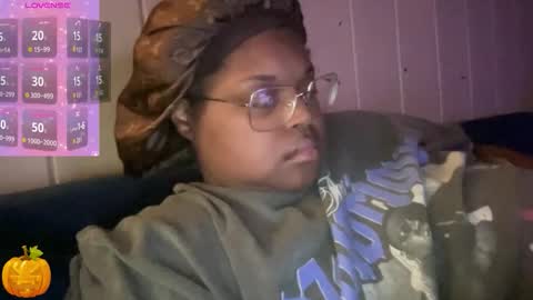 KiaraSugars online show from 11.04.25