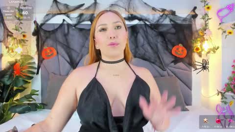 Snapshot of kiarhatrixie chatting on 10.24.25 kiarha online show from 10.24.25