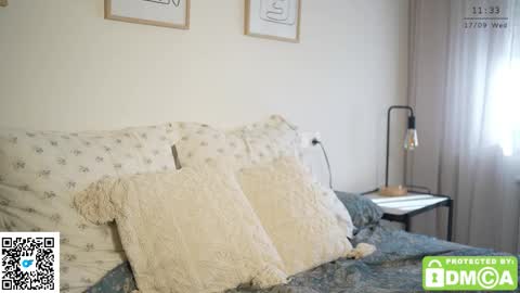 Snapshot of kiatog5 chatting on 09.17.25 Manu online show from 09.17.25