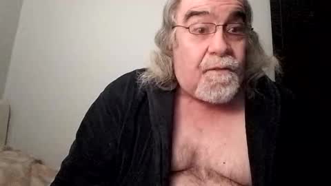 Snapshot of kickinme chatting on 03.06.25 KICKINME online show from 03.06.25