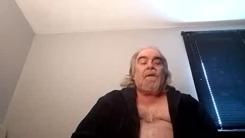 Snapshot of kickinme chatting on 03.09.25 KICKINME online show from 03.09.25