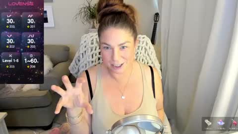 Kiera Reines online show from 02.24.25
