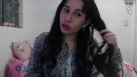 Snapshot of kiimy_to chatting on 05.15.26 Nezumy Rey online show from 05.15.26