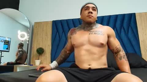 Snapshot of kiing_magic chatting on 02.12.26 kiing magic online show from 02.12.26