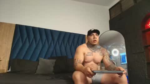 Snapshot of kiing_magic chatting on 03.01.26 kiing magic online show from 03.01.26