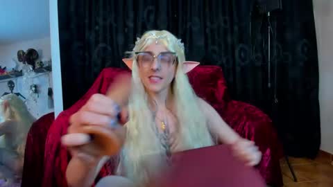 Kizuky online show from 11.01.25