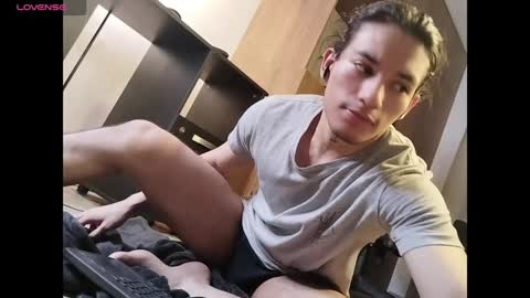 kikeruiz 19 online show from 12.11.24