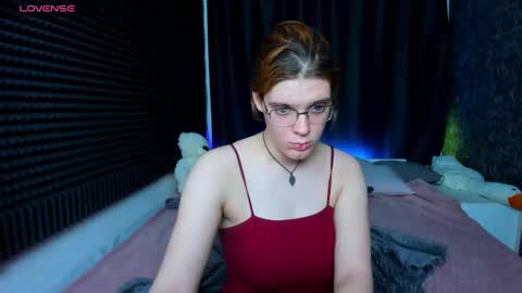 Kiki online show from 01.21.25