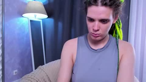 Kiki online show from 10.18.25