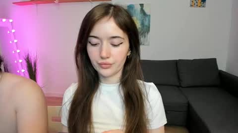 Snapshot of kiki_mcflurry chatting on 10.24.25 PavelPolly online show from 10.24.25