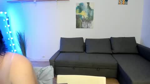 Snapshot of kiki_mcflurry chatting on 11.12.25 PavelPolly online show from 11.12.25