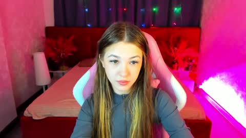Snapshot of kiki_shanel chatting on 05.31.26 Kiki online show from 05.31.26