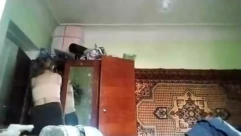 kikibang_ online show from 11.21.25