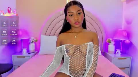 Snapshot of kikiisweet chatting on 02.05.26 KI KI online show from 02.05.26