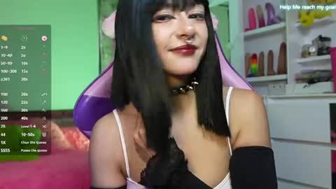 Snapshot of kikilepetite chatting on 07.11.26 kiki online show from 07.11.26