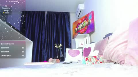 Kiki online show from 02.06.25