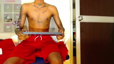 Snapshot of kilian_xx chatting on 10.20.25 Kilian xxx online show from 10.20.25