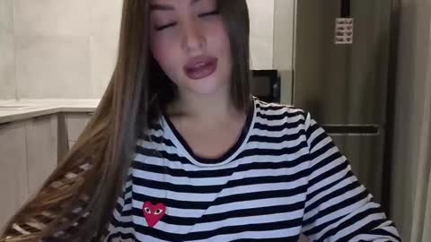 EvaAnna online show from 01.12.26