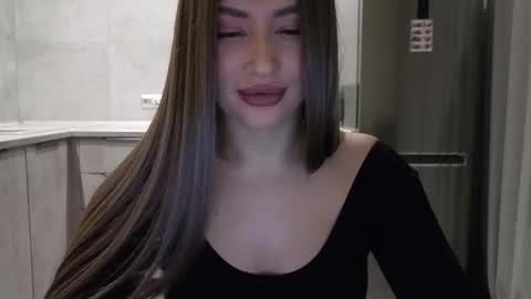 EvaAnna online show from 02.07.26