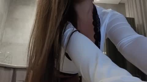 EvaAnna online show from 07.09.26