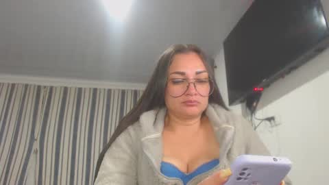 Snapshot of killey_saints chatting on 10.03.25 killey online show from 10.03.25