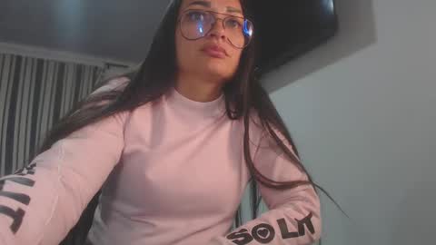 Snapshot of killey_saints chatting on 10.04.25 killey online show from 10.04.25