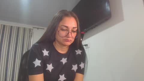 Snapshot of killey_saints chatting on 10.23.25 killey online show from 10.23.25