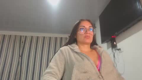 Snapshot of killey_saints chatting on 10.30.25 killey online show from 10.30.25