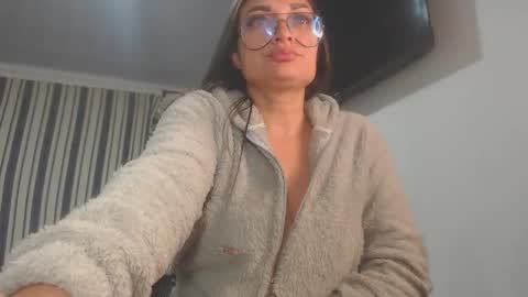 Snapshot of killey_saints chatting on 11.07.25 killey online show from 11.07.25