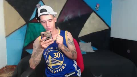 Snapshot of kilyan_ chatting on 01.18.25 jahn online show from 01.18.25