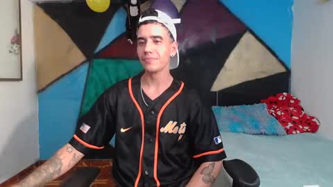 Snapshot of kilyan_ chatting on 02.22.25 jahn online show from 02.22.25