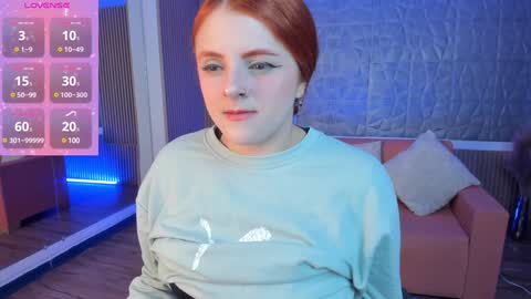 Snapshot of kim_brown_ chatting on 01.15.25 Kim online show from 01.15.25