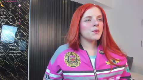 Snapshot of kim_brown_ chatting on 02.14.25 Kim online show from 02.14.25