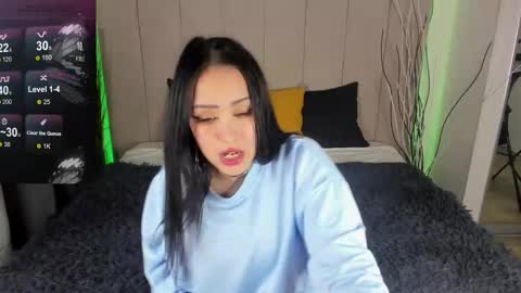 Snapshot of kim_brownie chatting on 02.16.25 Kim online show from 02.16.25
