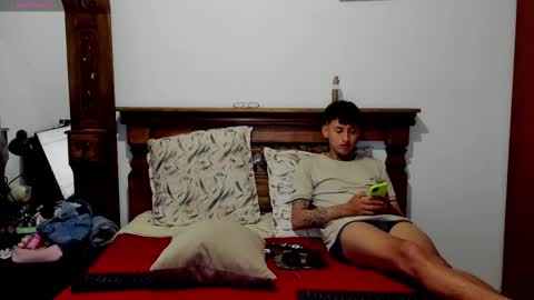 kim_jero online show from 02.25.25